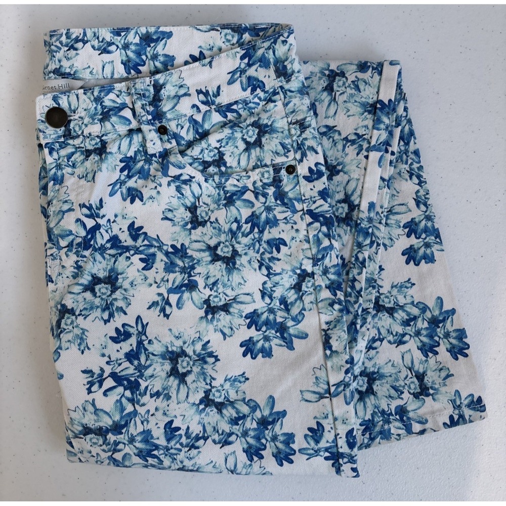 Garnet Hill Women's Size 6 Blue and White Floral Skinny Straight Ankle Jeans